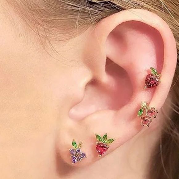 WATERMELON 18K GOLD PLATED RED & GREEN DIAMOND CUT CRYSTALS STUD EARRINGS MICRO - Picture 5 of 13